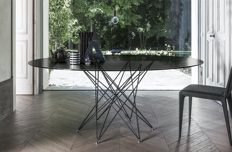 Bonaldo Octa Round Dining Table