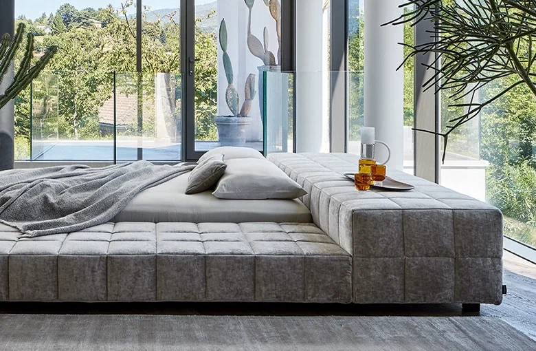 Bonaldo Squaring Peninsula Bed