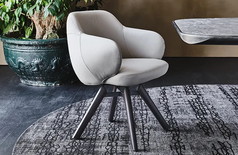 Cattelan Bombe Swivel Dining Chair