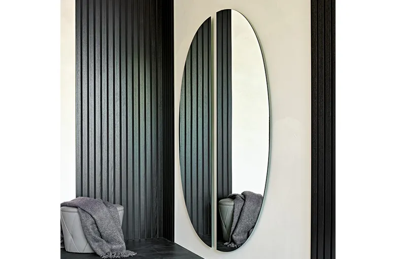 Cattelan Day Mirror