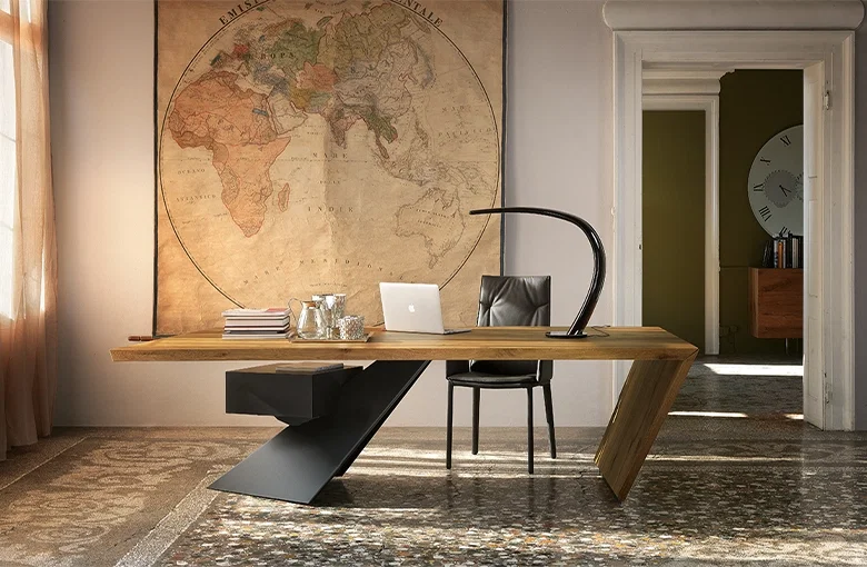 Cattelan Nasdaq Desk
