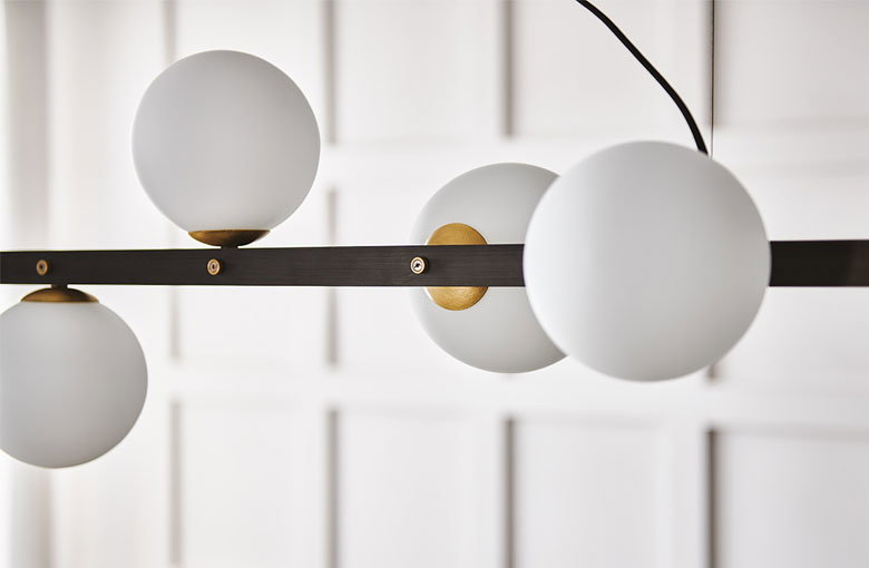 Cattelan Planeta Chandelier