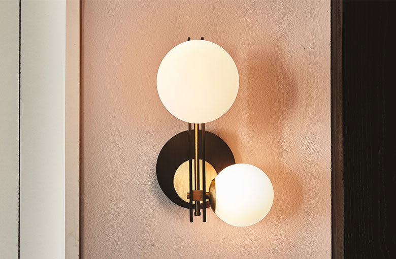Cattelan Planeta Sconce