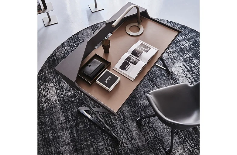 Cattelan Qwerty Desk