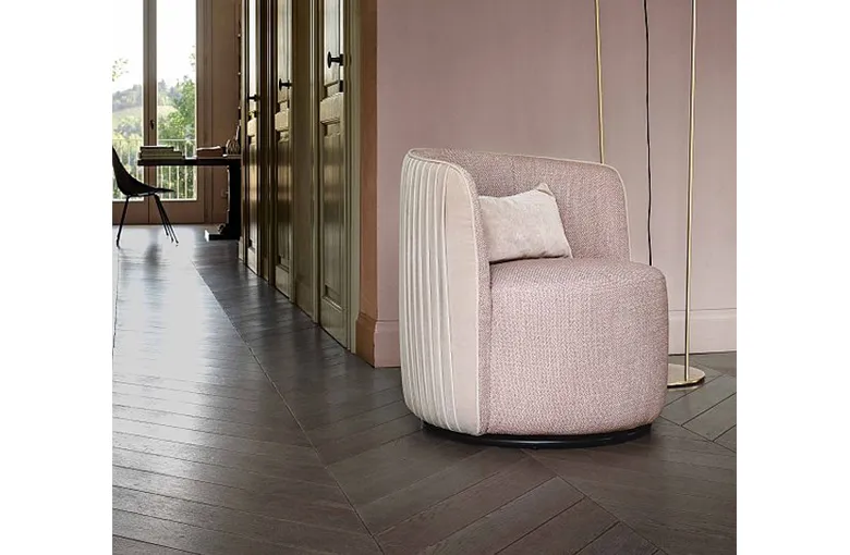 Ditre Chloe Luxury Lounge Chair