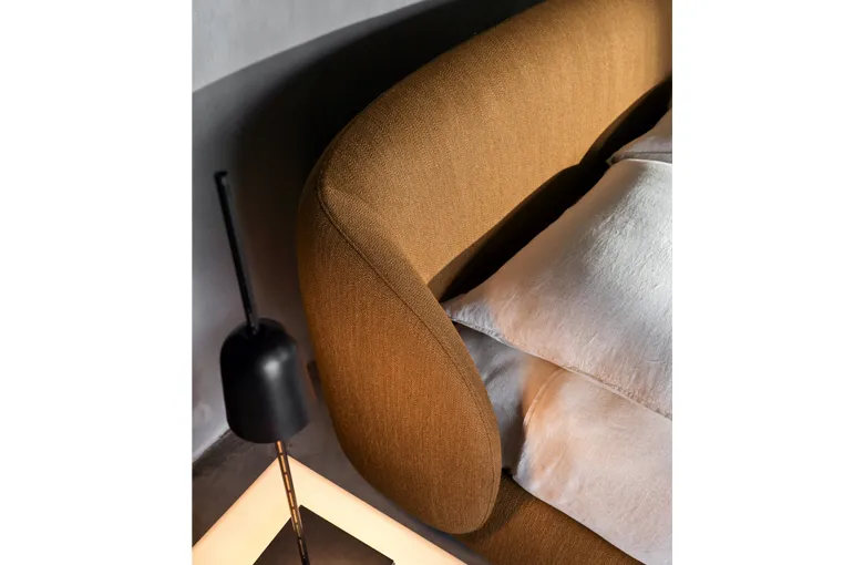 Ditre Pacific Bed