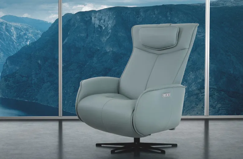 Fjords Quickship Axel Recliner