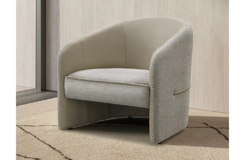 Gamma Quickship Sophie Lounge Chair