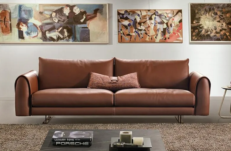 Gamma Karl Sofa