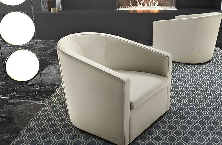 Gamma Pretty Lounge Chair