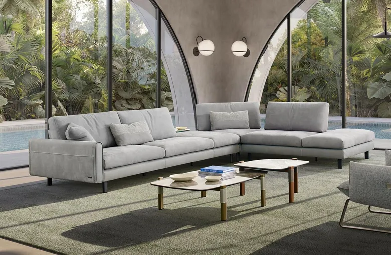 Gamma Summer Sectional with Peninsula