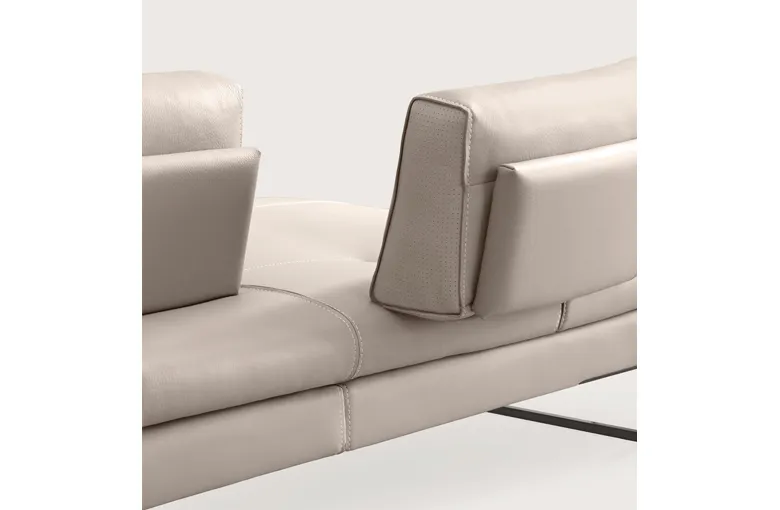 Gamma Sunset Sectional with Peninsula