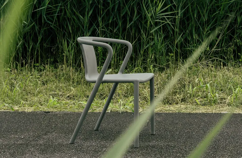 Magis Air Arm Dining Chair