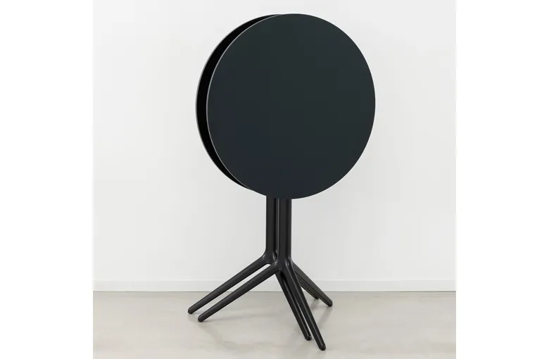 Magis Central Bistro Table