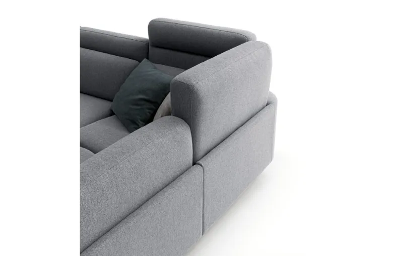 Nicoline Antares Leg Recliner Sectional with Chaise