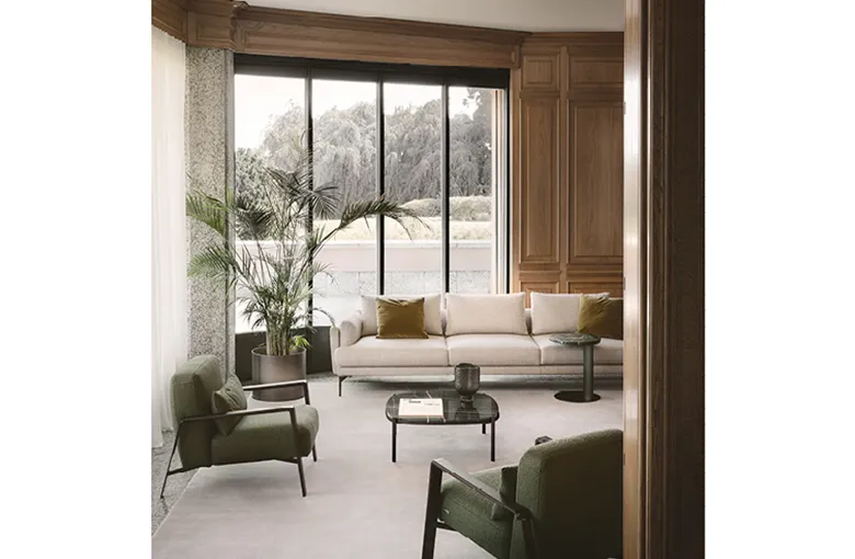 Nicoline Astedio Sofa