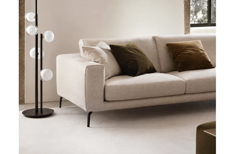 Nicoline Bora Sofa