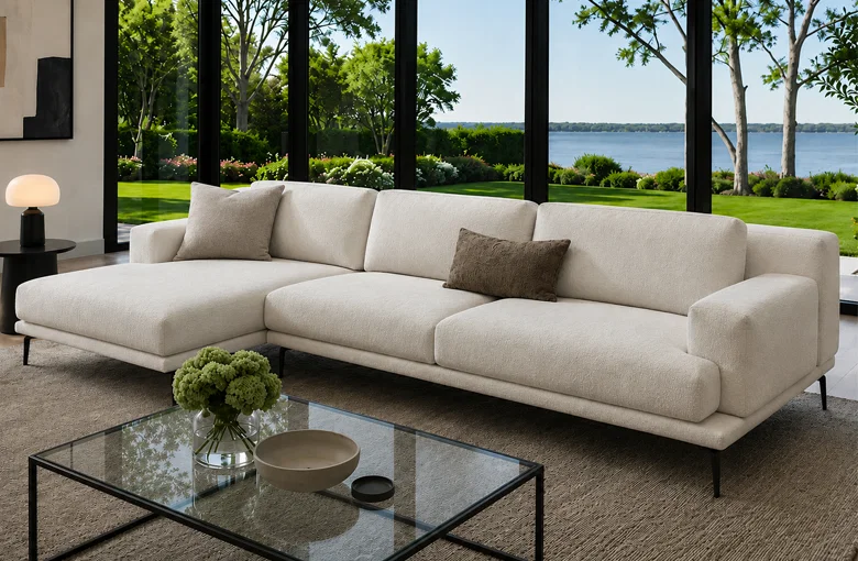 Nicoline Bovisa Sectional with Chaise