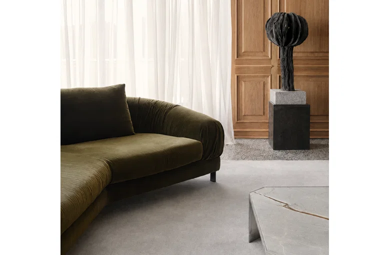 Nicoline Crumble Curved Sofa