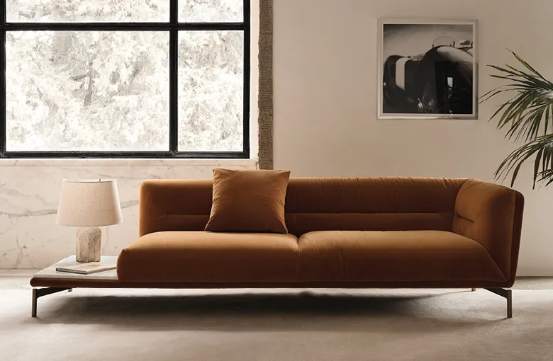Nicoline Gary Sofa with Table