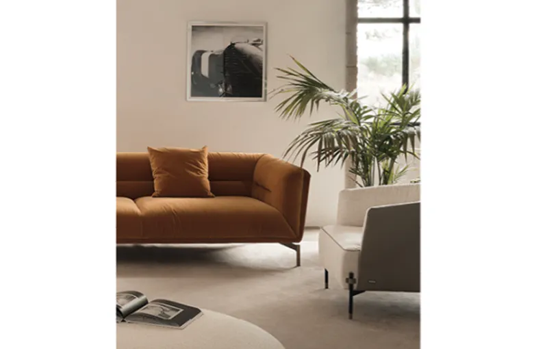 Nicoline Gary Sofa with Table