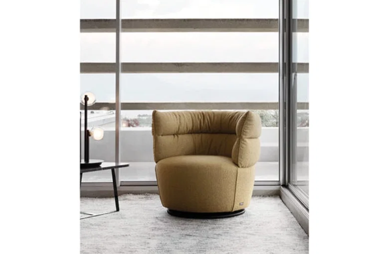 Nicoline Julie Lounge Chair