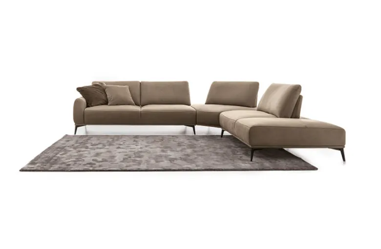 Nicoline Monforte Collection