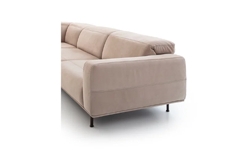 Nicoline Wing Sofa