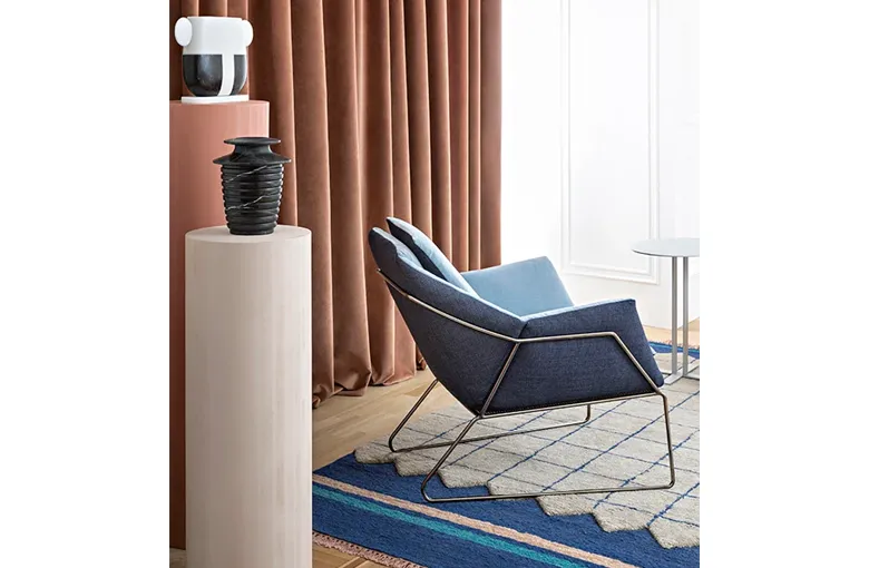 Saba Quickship New York Lounge Chair Quickship