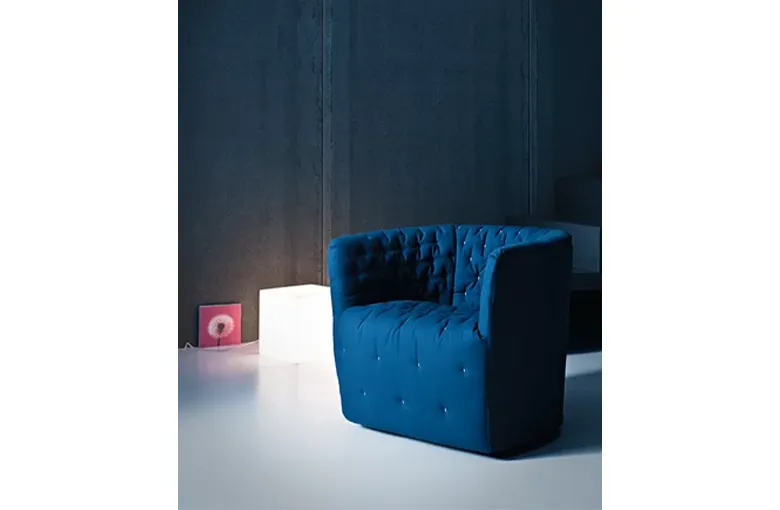 Saba Amelie Lounge Chair