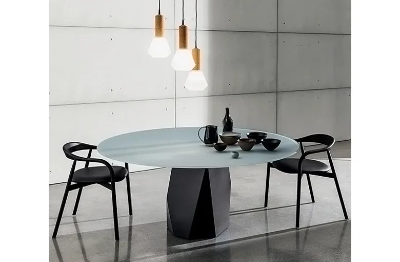 Sovet Deod Single Base Dining Table