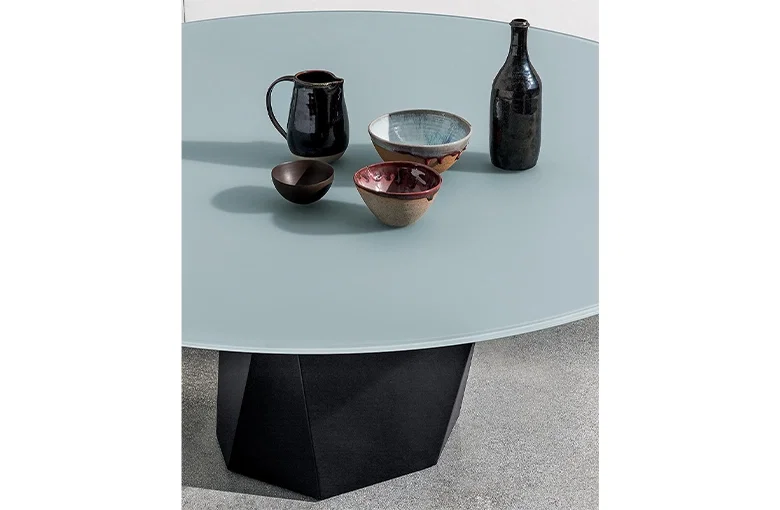 Sovet Deod Single Base Dining Table