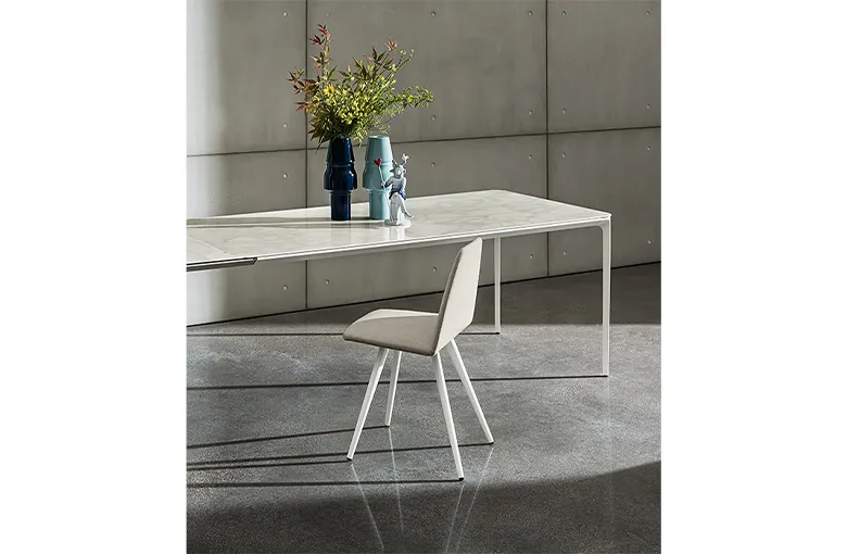 Sovet Slim Dining Table